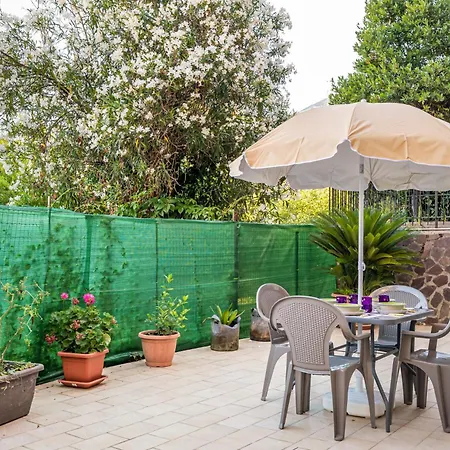 Appartement Casa Malva! Roomy & Colourful Flat La Spezia